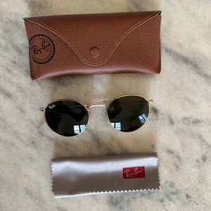 Ray-Ban Round Sunglasses Gold / Green NEW